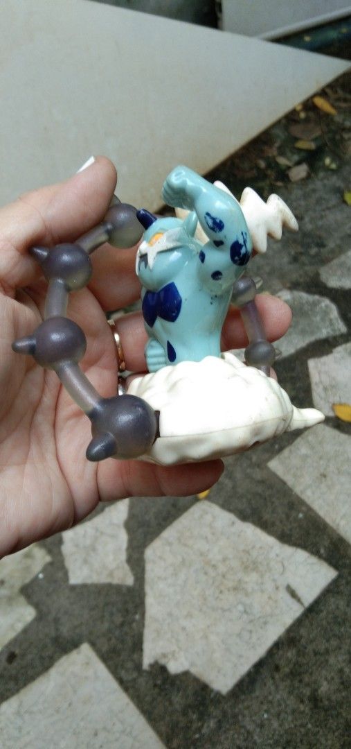 Figure on cloud (Category: Kids Toys) located in Quezon City. Submitted by eidorableshop (Listing ID 1465825608, Image 1). Description: .