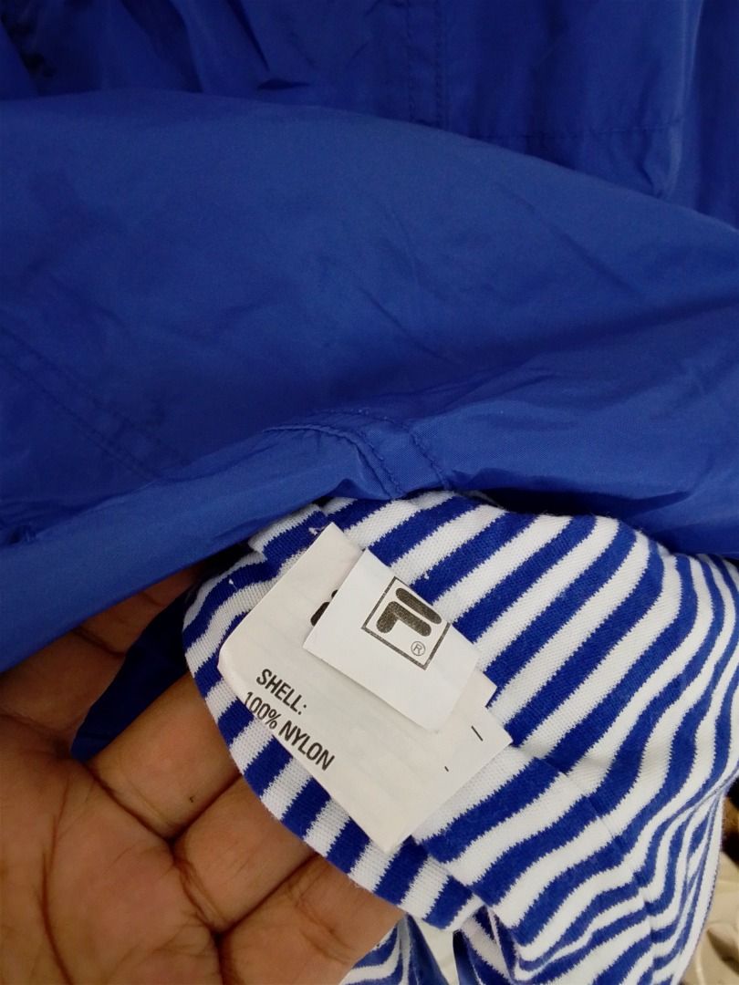 Fila windbreaker jacket (Category: Coats, Jackets and Outerwear) located in Quezon City. Submitted by kema2191 (Listing ID 1465810095, Image 3). Description: .