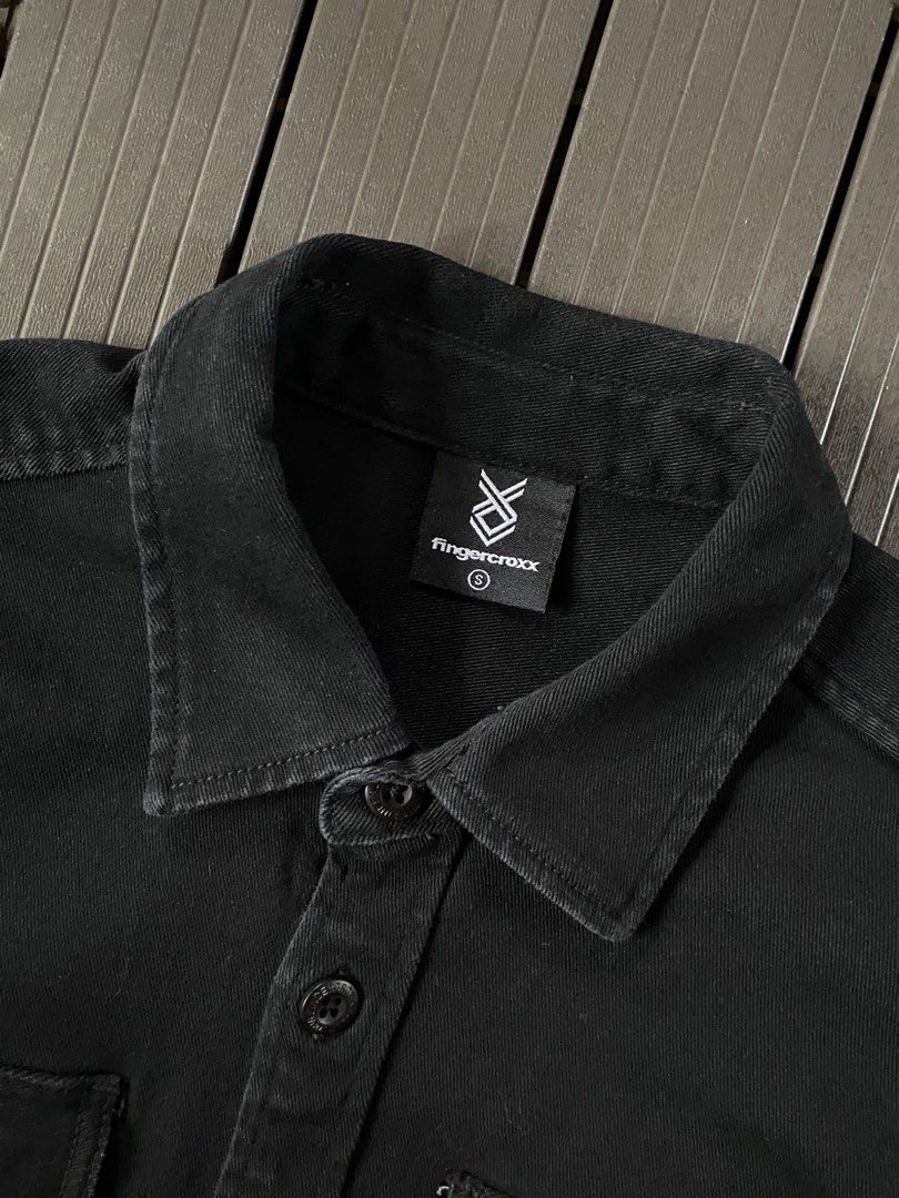 Fingercroxx Distressed Denim Long Sleeve (Category: Tshirts & Polo Shirts ) located in Puerto Princesa. Submitted by streetnfinds (Listing ID 1465766101, Image 3). Description: Length: 27" Width: 18" Sleeve Length: 23.5" Medium.