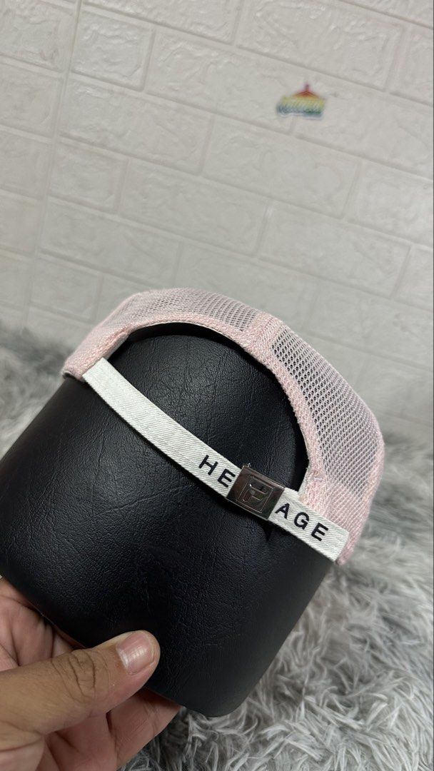 F*la adjustable buckle strap (Category: Hats & Beanies) located in Manila. Submitted by paulovenegaskalakal2020 (Listing ID 1465808363, Image 3). Description: For sale! Kalakal F*la trucker cap adjustable buckle strap UNISEX Adult Sign of usage Good as new Clean & reshape Ready to use MINE 799 +sf.