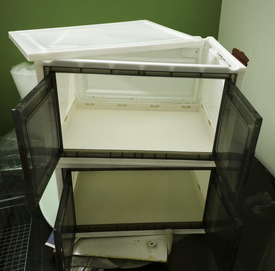 Foldable Storage Cabinet — Stackable, Space-Saving (Category: Other Home Furniture) located in Kuala Lumpur. Submitted by homegoodsm91290 (Listing ID 1465819494, Image 3). Description: Practical & neat storage solution — easy to assemble, fold away when not in use! Details: - 2 cabinets — can stack or use separately - Translucent doors → see contents without opening - Smooth handles, sturdy frame, easy click assembly - Saves space: folds flat for