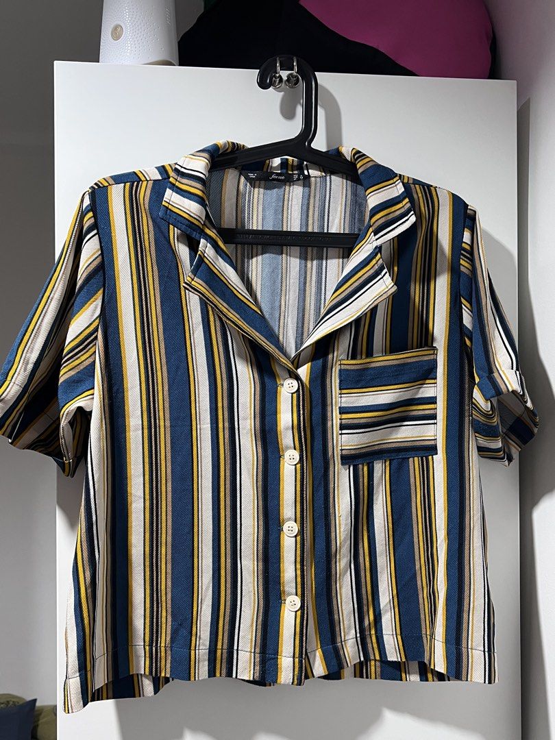 For me Striped Short Sleeve Button Down Shirt Size M (Category: Shirts) located in Manila. Submitted by shijin_007 (Listing ID 1465845688, Image 1). Description: - Brand: Forme - Style: Short sleeve button-down shirt with a collar and single chest pocket - Pattern: Multi-color vertical stripes (blue, yellow, white, and black) - Size: USA M, EUR 38, UK 10 Pickup/Delivery Options: •Full payment required first before delivery (J&T or Lalamove) •No C