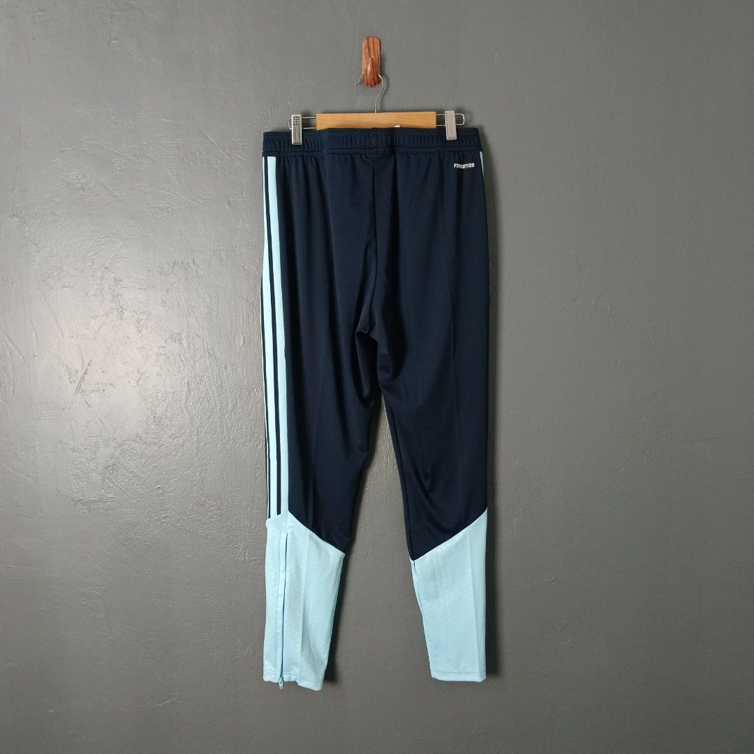 For Men - Adidas x Argentina - Training Pants (Category: Joggers) located in Bacolod City. Submitted by drop.ph (Listing ID 1465882603, Image 3). Description: Adidas - Argentina 26 Tiro Training Pants Authentic *Ankle zipped, Slim Fit *Fits 30-32, Length - 37.5 *Brand New w Tags *Price: 1,295php *Add SF if outside Bacolod City *These are bought Brand New from the store, they are not thrifted Selling below srp SRP: 2,700php LAST PIECE .
