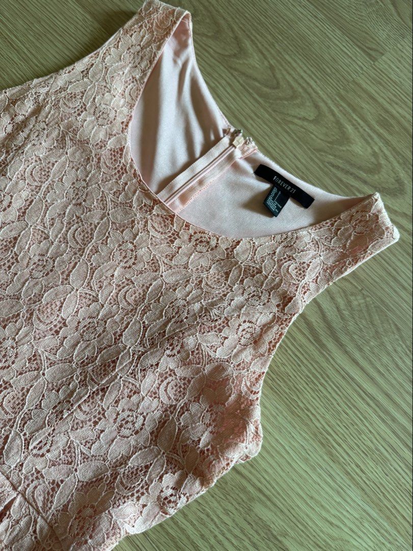 Forever 21 | Peach Lace Dress - Large (Category: Dresses) located in Roxas City. Submitted by elliesuite (Listing ID 1465770662, Image 2). Description: Read: LAST PRICE POSTED ‼️ NO WHEN WORN ‼️ NO MEASUREMENTS ‼️ Still in good condition Needs wash. Stored for quite some time but no flaws! Size: Large SF c/o Buyer. (JRS Express ONLY ₱150 - no other courier) No grab/lala (not from the Metro) All sales are final. No REFUND. No return / exchange. .