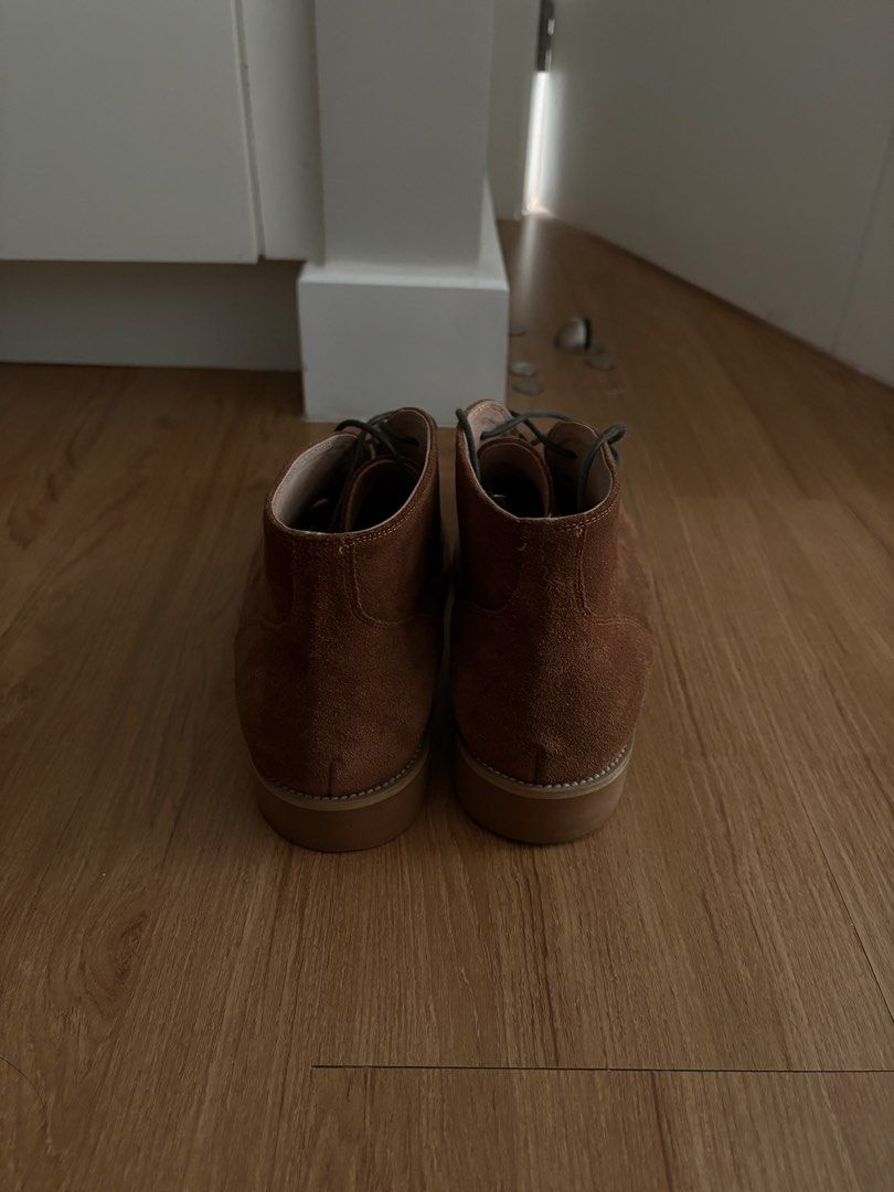 Frank Thompson Suede Chukka boots (Category: Boots) located in Manila. Submitted by goldenwolf-7224 (Listing ID 1465843311, Image 3). Description: willing to trade for a size smaller.