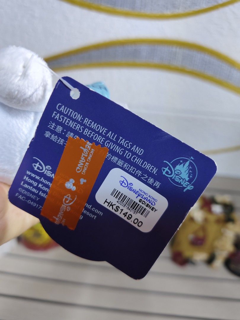Frozen OLAF (Category: Plushies & Soft Toys) located in Baguio. Submitted by syakniseph1105 (Listing ID 1465783535, Image 3). Description: Disney OLAF new with tag.