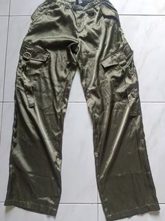 (Category: ) located in . Submitted by erikashoppe (Listing ID 1465800060, Image 1). Description: .