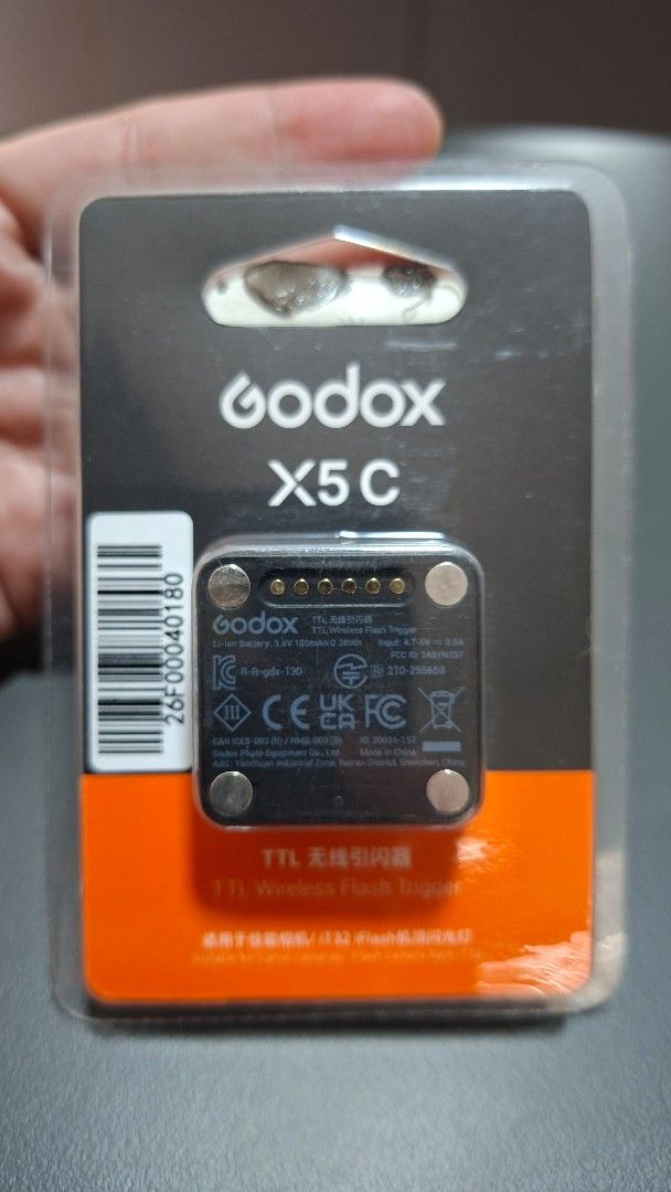 Godox X5C TTL Wireless Flash Trigger (Category: Flashes) located in Binangonan. Submitted by itomi (Listing ID 1465795269, Image 2). Description: - Brand: Godox - Model: X5C Wireless Flash Trigger - Compatibility: Canon cameras - Design: Compact with easy-to-use side control buttons and hot shoe mount - Condition: Brand new,and unused naman since i just tried and mali pala ako ng nabili. .