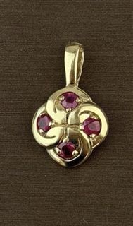 (Category: ) located in . Submitted by vintagebijoux.my (Listing ID 1465857532, Image 1). Description: .
