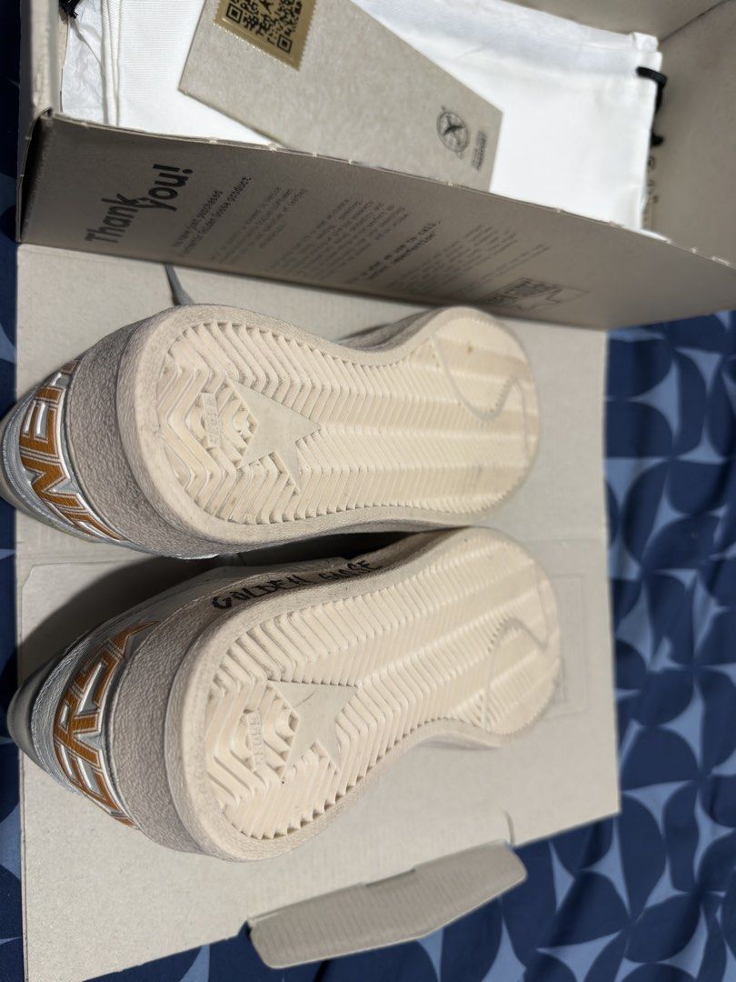 Golden Goose BallStar (Category: Sneakers) located in Quezon City. Submitted by bgchief (Listing ID 1465785927, Image 3). Description: Read first: Size EU39 Men Used once in my office only. Didn’t like how it fits. Size that I got was small for me. That’s why I’m selling it. Price is FIRM. No to low ballers Payment is through: GCash or Maya Delivery will be shouldered by buyer Will only entertain buyers from the Metro. .