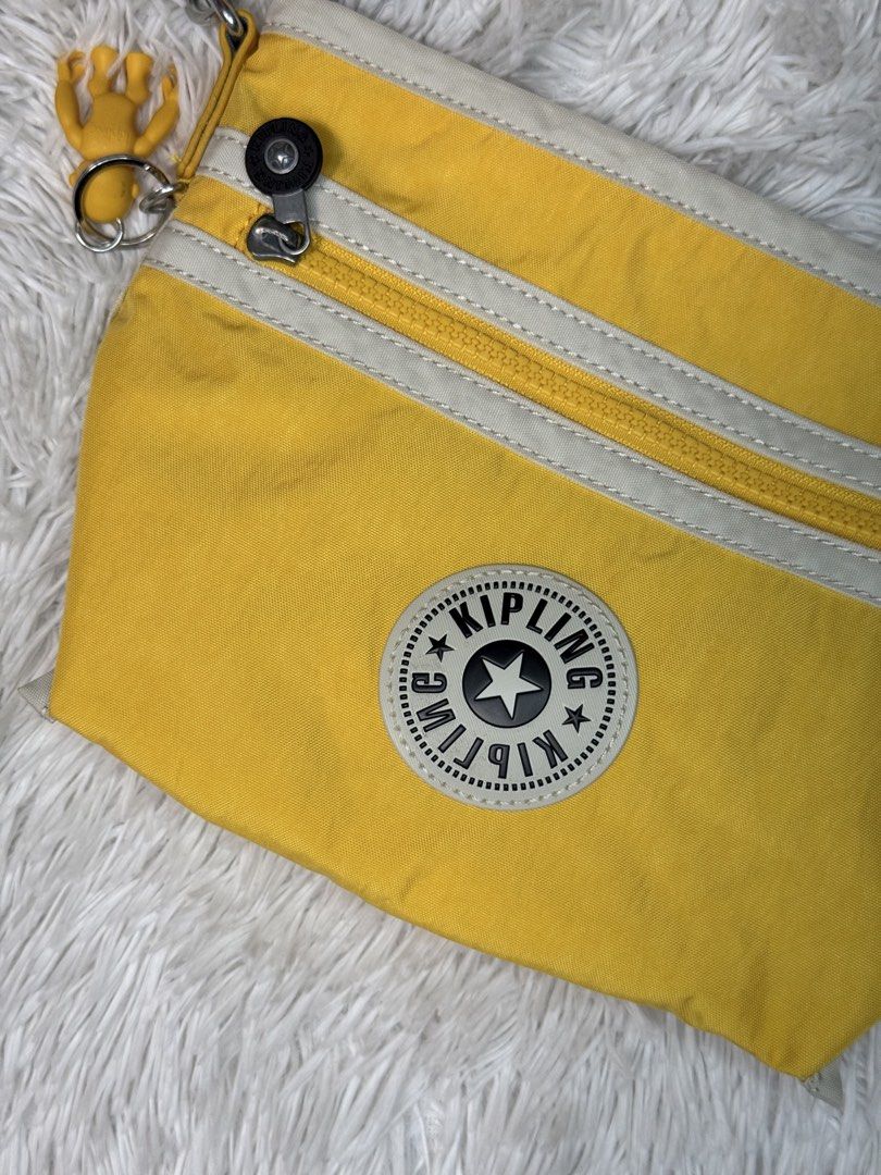 Good as new KIPLING CROSS BODY/HAND BAG (Category: Cross-body Bags) located in Imus. Submitted by kcnvy.co (Listing ID 1465829901, Image 2). Description: Please make an offer..