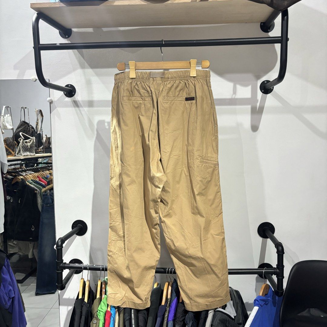Gramicci Balloon Khaki Pants (Category: Trousers) located in Bambang. Submitted by heats777 (Listing ID 1465850440, Image 3). Description: Excellent condition No issue Size: L on tag.