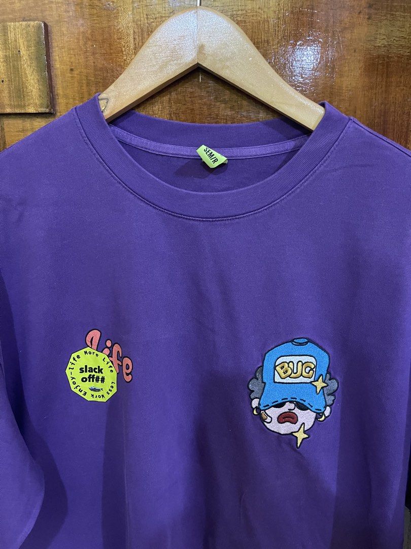 Graphic Shirt (Category: Tshirts & Polo Shirts ) located in Marikina City. Submitted by greatfindsmnlph (Listing ID 1465764839, Image 2). Description: Graphic Shirt Price: 250 Size: XL Width: 26 Length: 30 Color: Violet Color Rate: 10/10 Condition: 10/10 almost new Very nice in actual.