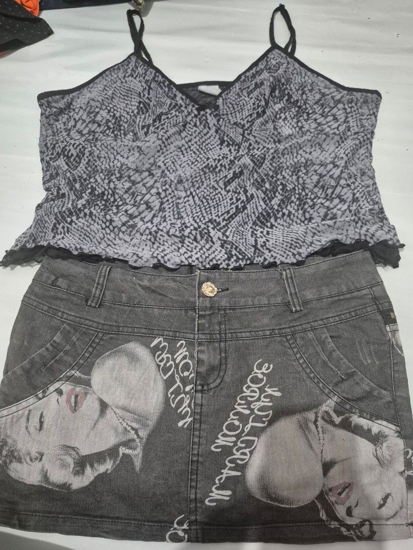 Gray Acid Grunge y2k Set (Category: Sets or Coordinates) located in Calamba. Submitted by bb.lace (Listing ID 1465856427, Image 1). Description: .