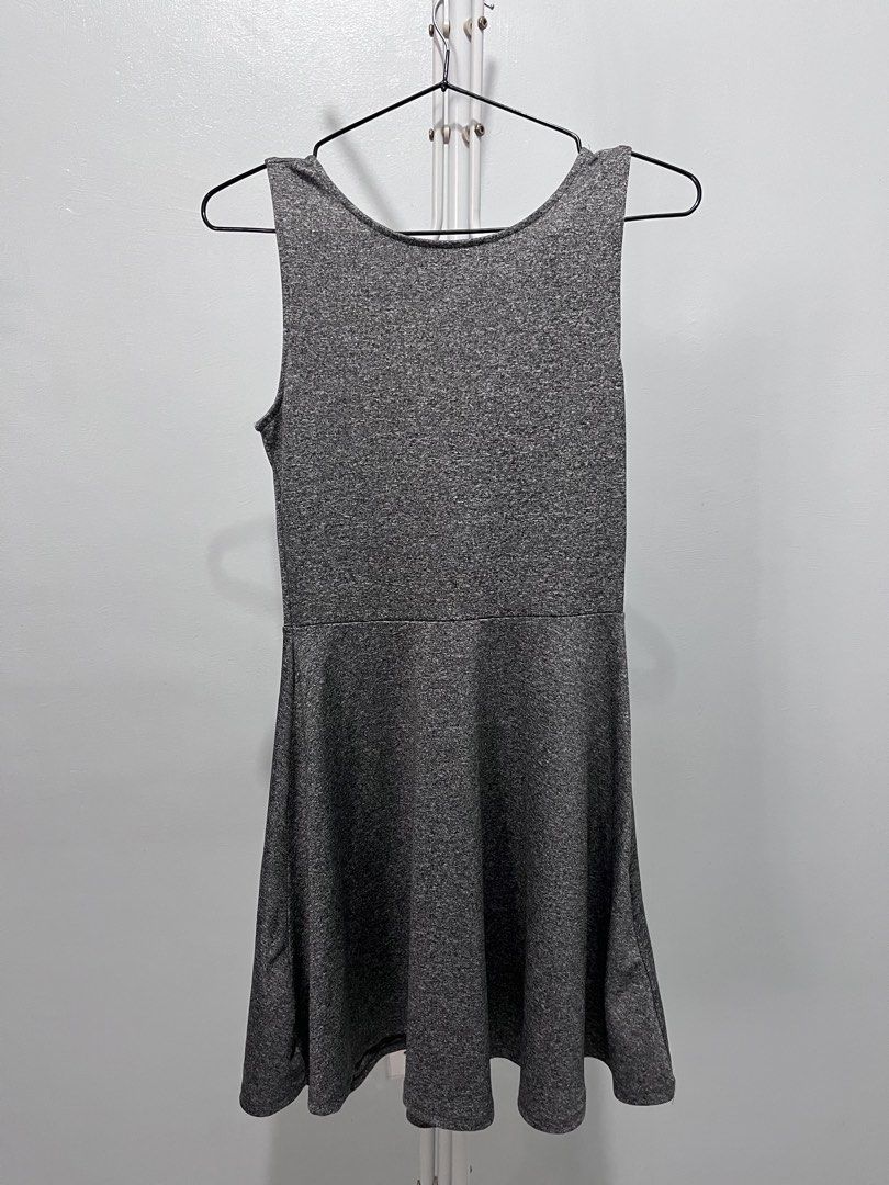 Gray Dress (Category: Dresses) located in Makati City. Submitted by secondhandstories07 (Listing ID 1465802532, Image 2). Description: Color: Gray Perfect for summer and casual events Comfortable and easy to wear.