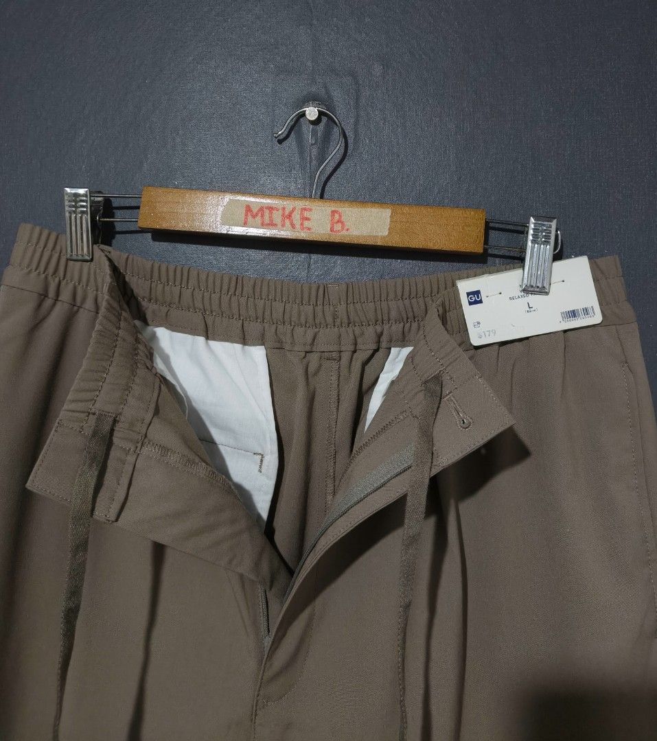 📍GU Wide Relaxed Pants (Category: Trousers) located in Antipolo. Submitted by simplehans (Listing ID 1465892420, Image 3). Description: ‎📍GU Wide Relaxed Pants ‎Size Large (Beige) ‎Waist- 32 to 38 ‎Length- 39 ‎Leg Open- 8.9 ‎Brand New ‎DIRECT MESSAGE IF INTERESTED.