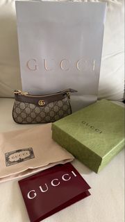 (Category: ) located in . Submitted by shopwithjanee (Listing ID 1465848148, Image 1). Description: .