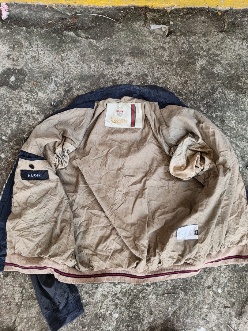 Gucci Vintage Nav& black light hybrid jacket (Category: Coats, Jackets and Outerwear) located in Quezon City. Submitted by StashThriftPH (Listing ID 1465843969, Image 2). Description: good condition 9/10 Location Novaliches Qc pm for issue.