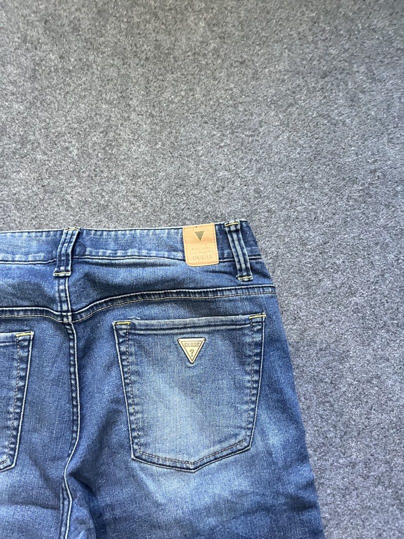 Guess denim short (Category: Baby Monitors) located in Lapu Lapu. Submitted by jhonrener41426 (Listing ID 1459553542, Image 3). Description: Size 32 Length-21 Leg opening-9.5 Asnew condition Color rate 9.8/10 Authentic Issue none .