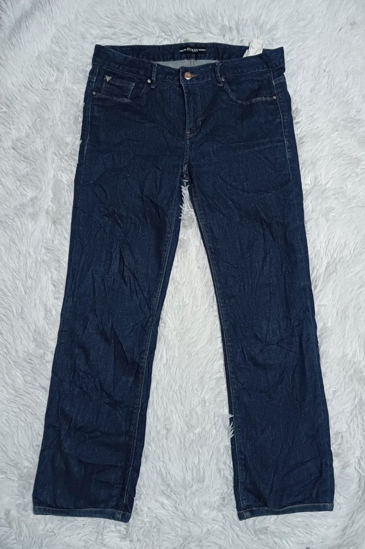 Guess jeans (Category: Jeans) located in Ozamiz City. Submitted by lovethriftshop18 (Listing ID 1465809545, Image 2). Description: size 30-31 stretchable length 35.