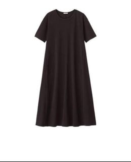 (Category: ) located in . Submitted by kk_gu.uniclothing.wear (Listing ID 1465782687, Image 1). Description: .