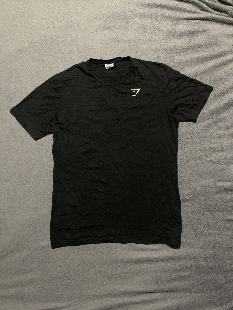 Gymshark Tee (Category: Tshirts & Polo Shirts ) located in Bacolod City. Submitted by d_archives (Listing ID 1465873517, Image 1). Description: Gymshark Tee 20 Width 28 Length Like New 10/10 Color No Issue.
