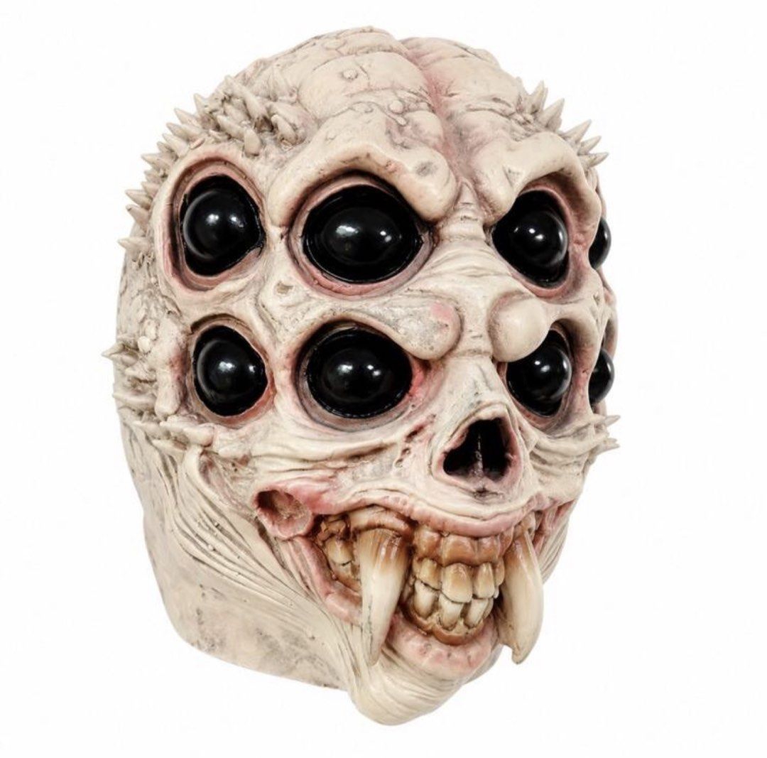 Halloween mask (Category: Announcements) located in Mandaluyong City. Submitted by samarahmay (Listing ID 1465832644, Image 2). Description: As is available onhand.