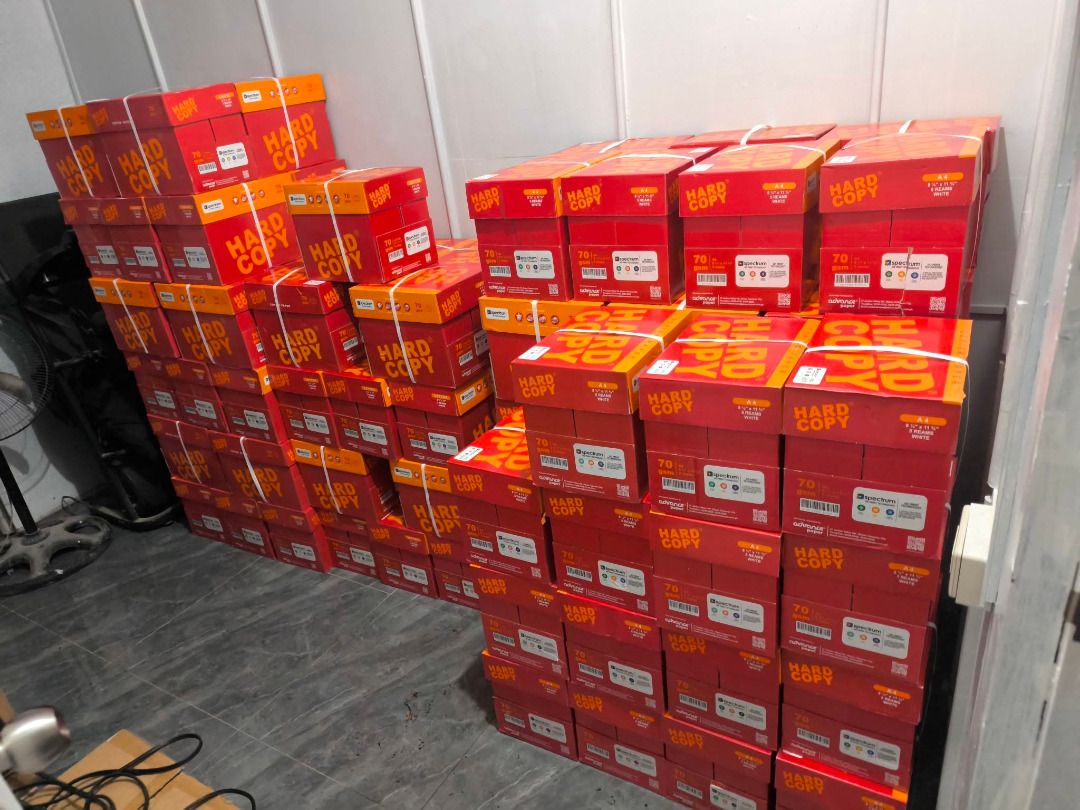 Hard Copy A4 Paper Boxes Bulk (Category: Craft Supplies & Tools) located in Caloocan City. Submitted by vastbird_4f59c3 (Listing ID 1465943310, Image 1). Description: - Product: Hard Copy paper boxes (Red packaging) - Size: Standard - Ideal for: Office use, printing, and schoolwork - Purchase options: Available per box or take the whole lot - Important note: Heavy item, please bring help upon pickup.