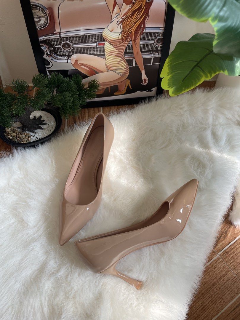 Heels Nude Patent Stiletto Pumps (Category: Heels) located in Bulacan. Submitted by johnivanqu27099 (Listing ID 1465783950, Image 2). Description: Nude Patent Stiletto Pumps • Style: Pointed-Toe Stiletto Pumps / Court Shoes • Color: Nude / Beige • Finish: Patent Leather • Size: EU 41 / 255 (1.5) • Condition: Brand New • Complete with original box • Price: ₱799 — negotiable for sure buyer Elegant and versatile — perfect for formal events, office w