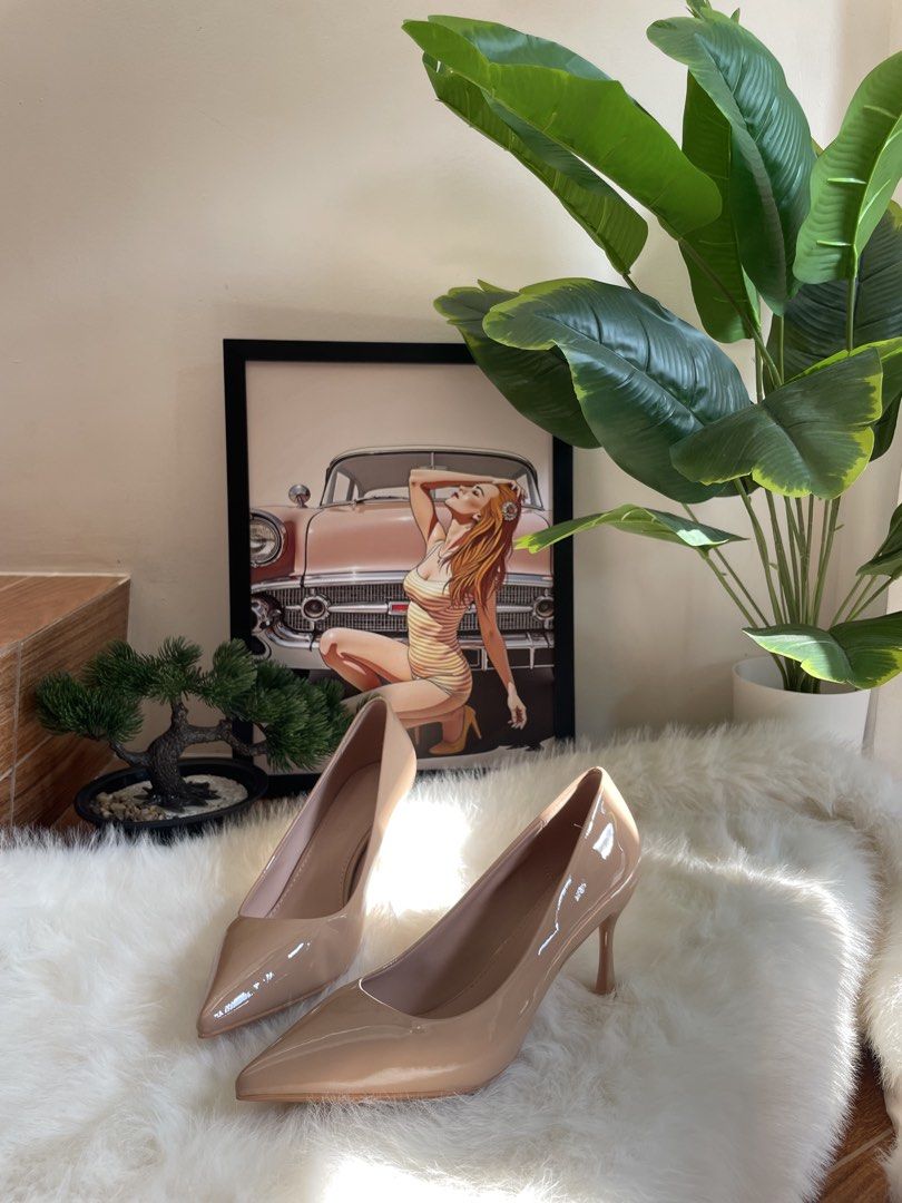 Heels Nude Patent Stiletto Pumps (Category: Heels) located in Bulacan. Submitted by johnivanqu27099 (Listing ID 1465783950, Image 1). Description: Nude Patent Stiletto Pumps • Style: Pointed-Toe Stiletto Pumps / Court Shoes • Color: Nude / Beige • Finish: Patent Leather • Size: EU 41 / 255 (1.5) • Condition: Brand New • Complete with original box • Price: ₱799 — negotiable for sure buyer Elegant and versatile — perfect for formal events, office w