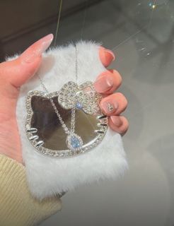 (Category: ) located in . Submitted by lindsaylohanxo (Listing ID 1465929201, Image 1). Description: .