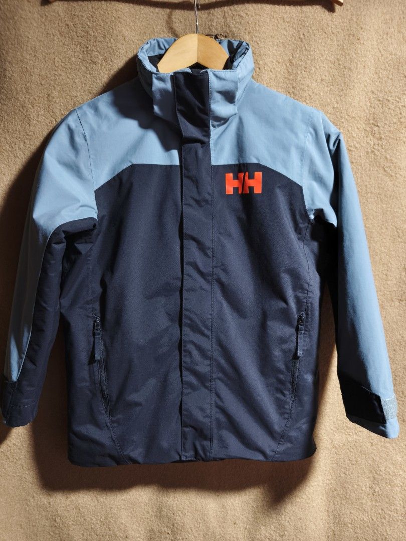Helly Hansen jacket, Lenght 25.5", Width19" (Category: Coats, Jackets and Outerwear) located in Camalaniugan. Submitted by thrifter10 (Listing ID 1465897676, Image 1). Description: .