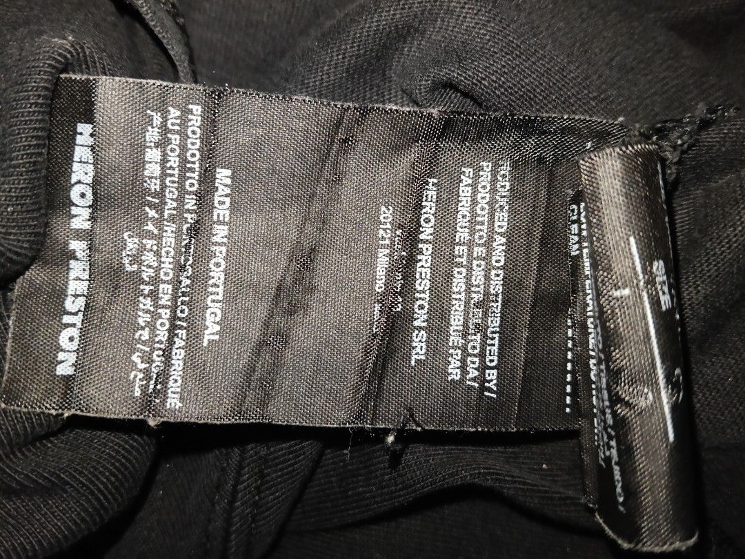 Heron Preston Shirt (Category: Tshirts & Polo Shirts ) located in Manila. Submitted by faded.thrift (Listing ID 1465856423, Image 3). Description: Meduim - Large.