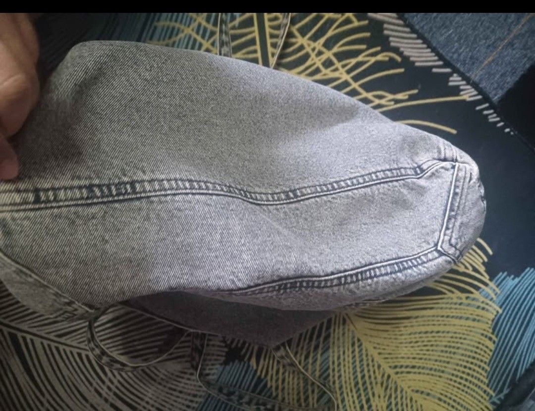 H&M Divided Denim Tote Bag (Category: Tote Bags) located in Manila. Submitted by fiercebird_38dcf5 (Listing ID 1465882459, Image 3). Description: - Brand: H&M Divided - Style: Denim tote bag / everyday carryall - Color: Classic grey wash with dark blue interior lining - Features: Sturdy shoulder straps, structured bottom stitching, roomy interior - Condition: Clean inside and out, great for books, laptops, and daily essentials.