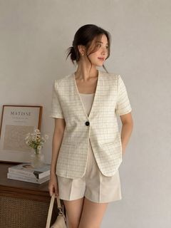 (Category: ) located in . Submitted by jasmae_fashionhub (Listing ID 1465785539, Image 1). Description: .