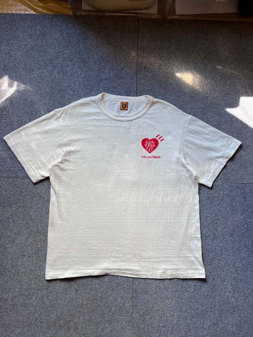 HUMAN MADE (Category: Tshirts & Polo Shirts ) located in Tacloban City. Submitted by lcortuna0908183 (Listing ID 1465797669, Image 1). Description: HUMAN MADE EXCELLENT CONDITION NO ISSUE COLOR MAY DUE LIGHT SIZE: LARGE DIMES: W 22 L 26 COLOR RATE: 9.5/10 DM FOR MORE INFO📩.