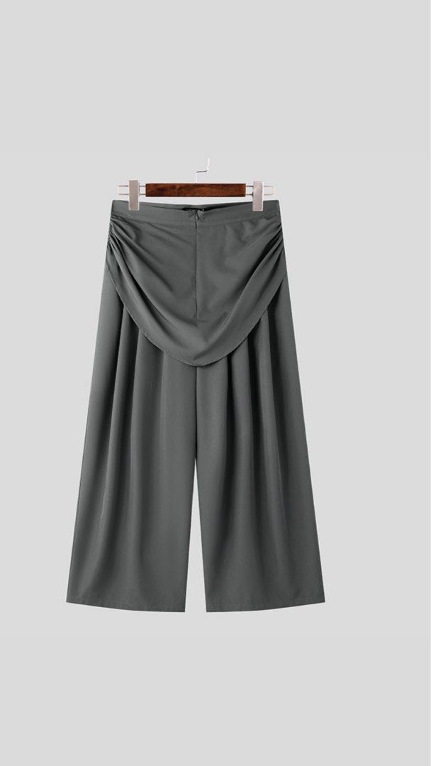 INCERUN Gray Wide Leg Pants Draped Design (Category: Other Bottoms) located in La Trinidad. Submitted by ezraaaa29 (Listing ID 1465857685, Image 1). Description: - Brand: INCERUN - Color: Gray - Fit: Loose fit with straight cut legs - Design: Unique draped front waistband detail - Material: Comfortable polyester and spandex blend - Tagged Small, but INCERUN sizes run significantly larger/oversized. Fits closer to a Medium or Loose S.