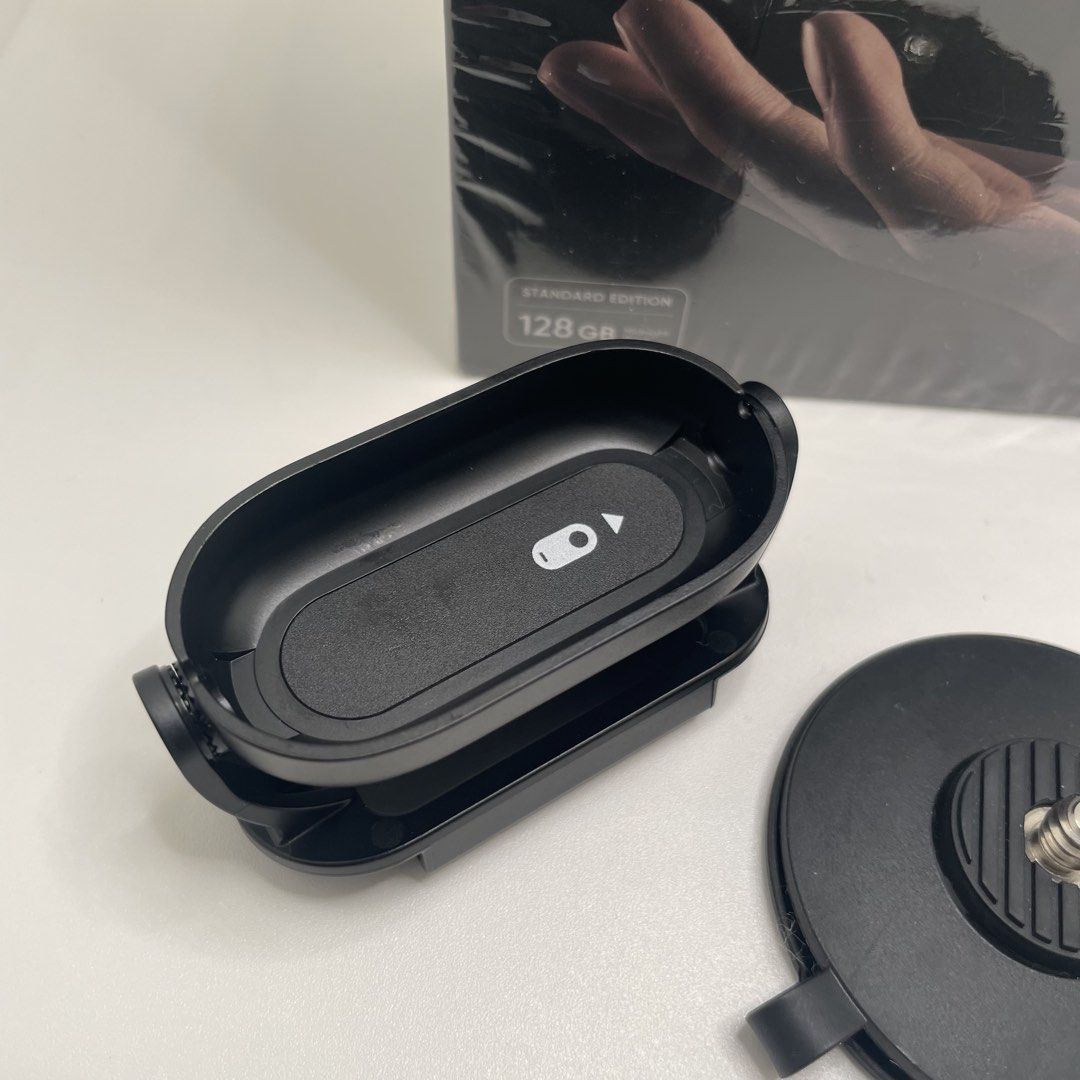 Insta360 GO 3S Standard Edition 128GB Camera (Category: Cameras) located in Mandaluyong City. Submitted by akihabara48 (Listing ID 1465769143, Image 2). Description: Like new condition used only once in Japan Never dropped RFS: need funds, no time to use Negotiable ng slight I can meet you in Shangri-La Plaza for inspection. - Model: Insta360 GO 3S (128GB, Black, Standard Edition) - Condition: Brand new in box with complete standard accessories -