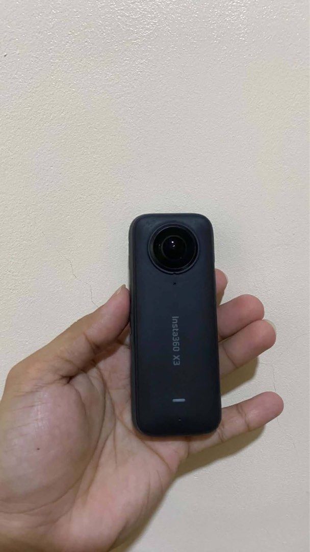🥶INSTA 360 x3🥶 (Category: Cameras) located in Cebu City. Submitted by youngyeum247 (Listing ID 1465934736, Image 2). Description: ‼️FOR SALE‼️ INSTA 360 x3 ALL IN NA😍 Super dami accessories and batts perfect for longtime recordings👌 5months old (moto vlogging use only) ▪️3pcs Original battery 1800mAh ▪️1pc Aftermarket battery 2300mAh (mas dugay ma lowbat) ▪️2pcs battery case ▪️3 Slots charger ▪️Quick release protective frame ▪️Tempered glass 