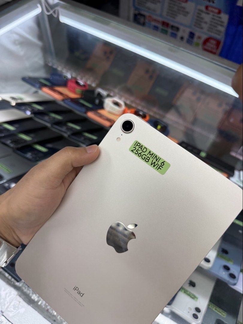 iPad Mini 6 256GB Wifi Use (Category: iPad) located in San Juan City. Submitted by Khalidmgdla08 (Listing ID 1465853203, Image 2). Description: FOR SALE | TRADE/SWAP Price: 23,999 On hand: iPad Mini 6✔️ 256GB ✔️ WIFI ✔️ 100% Original ✔️ 99% Makinis ✔️ 99% Smooth ✔️ NOT REFURB ✔️ NO HIDDEN ISSUES ✔️ NEVER BEEN REPAIRED ✔️ TEST TO SAWA✔️ FREE 3-UTOOLS ✔️ ANY MODEL OF IPHONE AND SAMSUNG ARE AVAILABLE! ✨ We accept: 🔹Cash 🔹Gcash 🔹Bank Transfer 🔹Cr