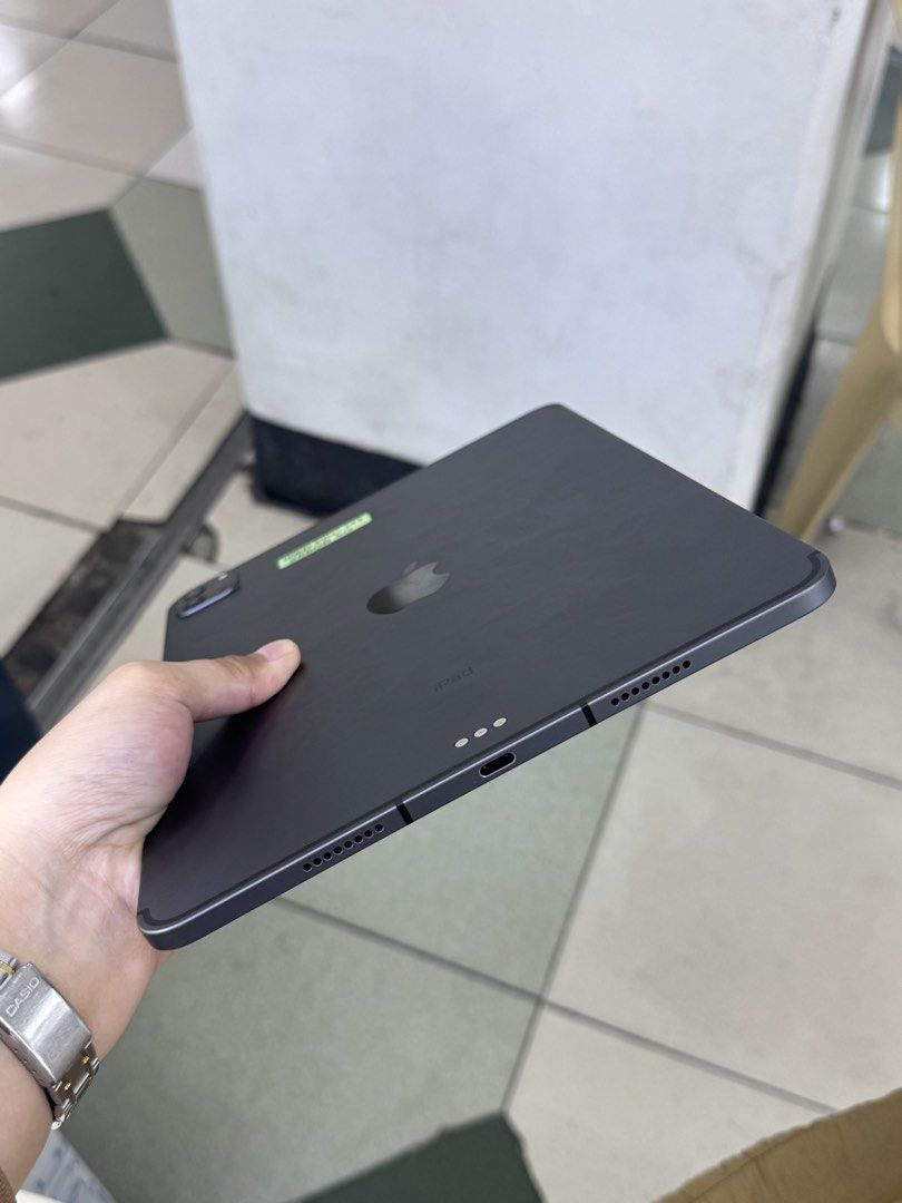 IPAD PRO M1 256GB 11INCH CELLULAR (Category: iPad) located in San Juan City. Submitted by aynaagadgets (Listing ID 1465820770, Image 3). Description: IPAD PRO M1 256GB WIFI CELLULAR 11 INCH OCTOBER 2026 STALL #: XB-07 FOR SALE | TRADE / SWAP PASS SA MGA SCAMMERS / THIRD PARTY (RFS: Buy and Sell) ⬇️DETAILS⬇️ •256 GB (Other storage is also available) •Black (Other color is also available but price may vary) •NTC Variant •95% Smooth •Truetone Workin