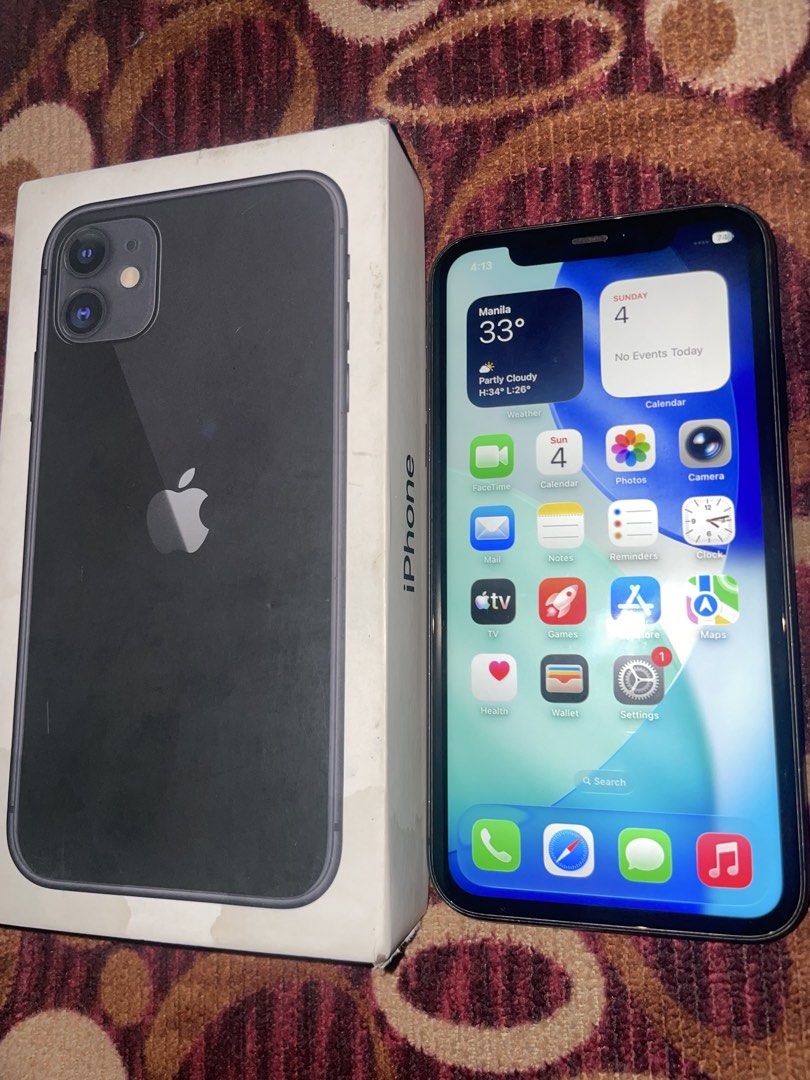 iPhone 11 (Category: iPhone 11 Series) located in Cavite. Submitted by bnsgfd (Listing ID 1465878100, Image 1). Description: IPHONE 11 BLACK 128GB ₱7800 or PWEDE RIN SWAP SA MAY ADD CASH ZP/A LOCAL VARIANT 77%BH STILL ORIG UNLI RESET, ANY SIM FACE ID, TRUETONE WORKING ORIG ALL PARTS phone has history of repaired for a previous hardware issue and is currently working properly may minor dents lang din. UNIT BOX ONLY.
