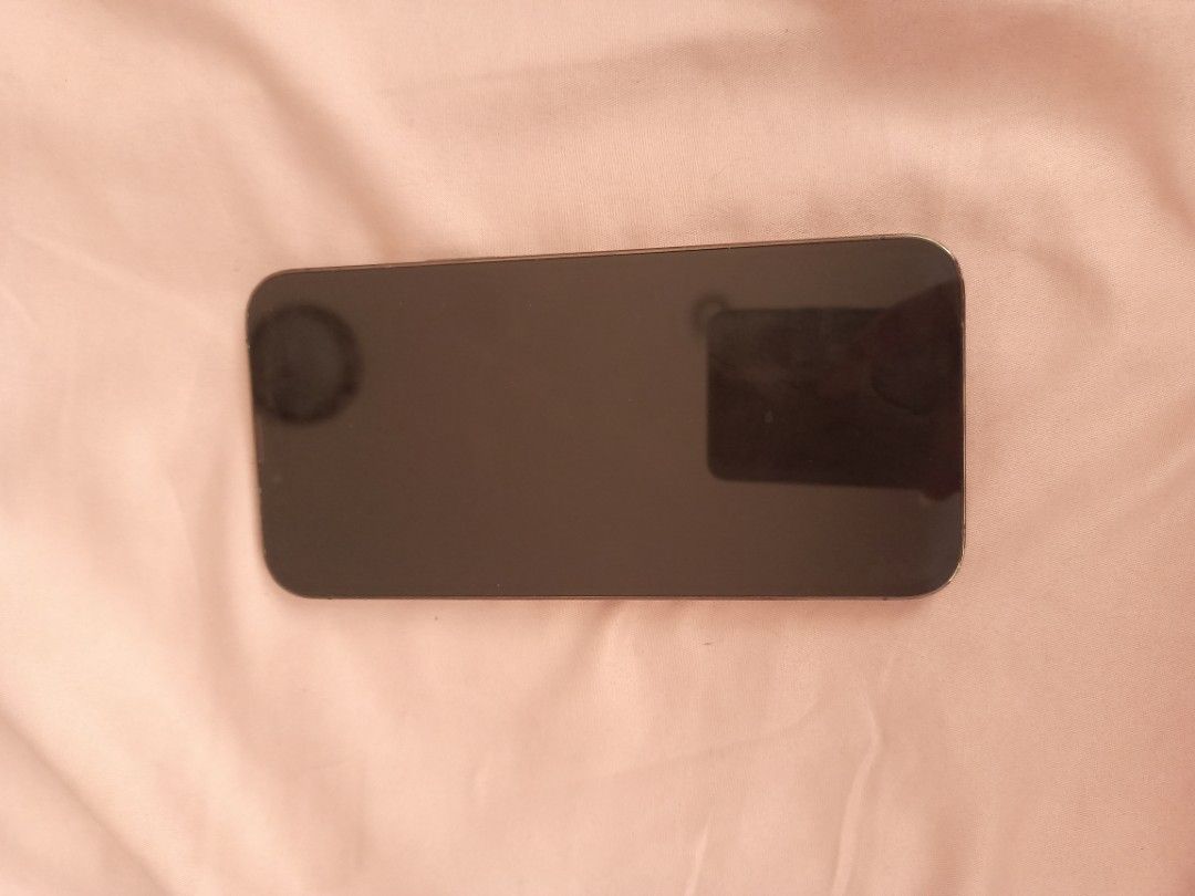 IPHONE 13 PRO MAX (Category: iPhone 13 Series) located in Quezon City. Submitted by thessyang (Listing ID 1465830989, Image 3). Description: IPHONE 13 PRO MAX 128GB WIFI USED ONLY 76BH RUSH RUSH! QC LOC.