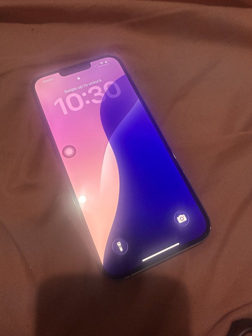 iPhone 13 Pro Max 256GB (Category: iPhone 13 Series) located in Los Banos. Submitted by audreyrose77727 (Listing ID 1465786665, Image 1). Description: iPhone 13 Pro Max 256gb Working very well Very Minimal scratches (almost none) Open line.