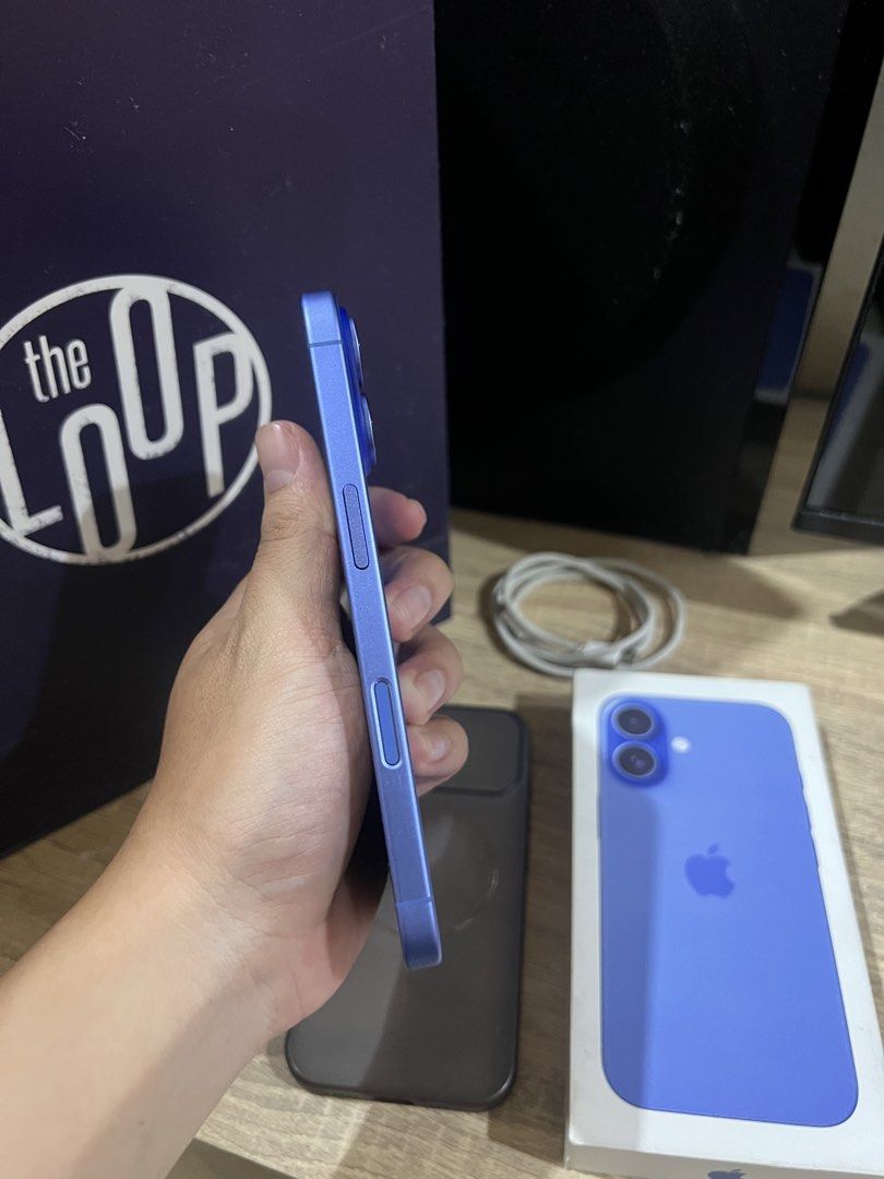 iphone 16 128gb (as new) (Category: iPhone 16 Series) located in Quezon City. Submitted by ipfsgatz (Listing ID 1465784394, Image 3). Description: FOR SALE OR SWAP IPHONE 16 128GB BLUE 91% battery health No issue Local variant No history of repair Small dent upper side Unnoticeable, natatakpan case Unit, case, orig box, orig cord The loop paperbag ₱33,500 Slight nego sa maayos kausap 📍Meet up - montalban - san mateo (add ₱100) - qc (add ₱100) pw