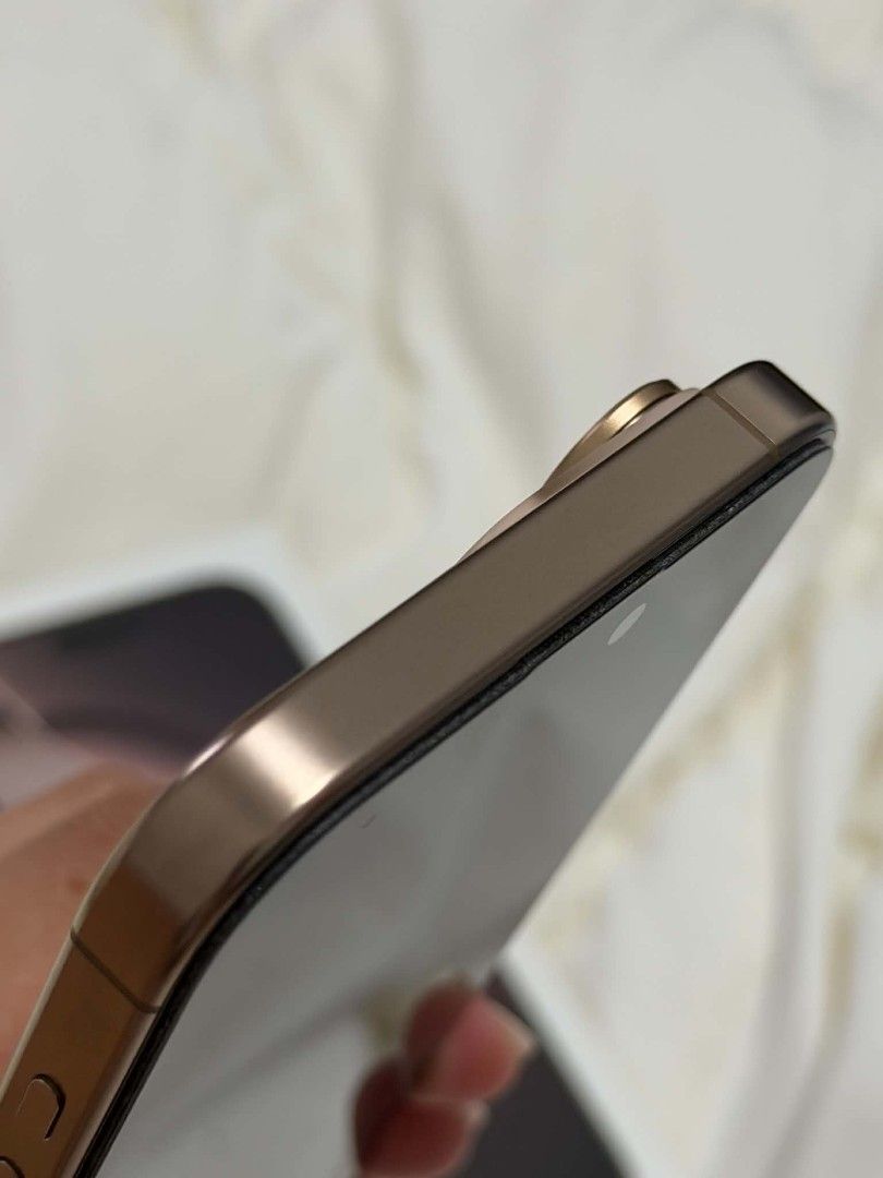 iPhone 16 ProMax 512GB (Category: iPhone 16 Series) located in Tacloban City. Submitted by leiyo2 (Listing ID 1465806666, Image 3). Description: iPhone 16 Pro Max 512GB Desert Titanium — ₱60,000 negotiable 95% Battery Health | 437 Cycles 9/10 Very good condition No major dents/scratches Tempered Glass since Day 1 including Lenses Complete set with box & original cable (with signs of usage) No repair history / all functions working Factory locked 