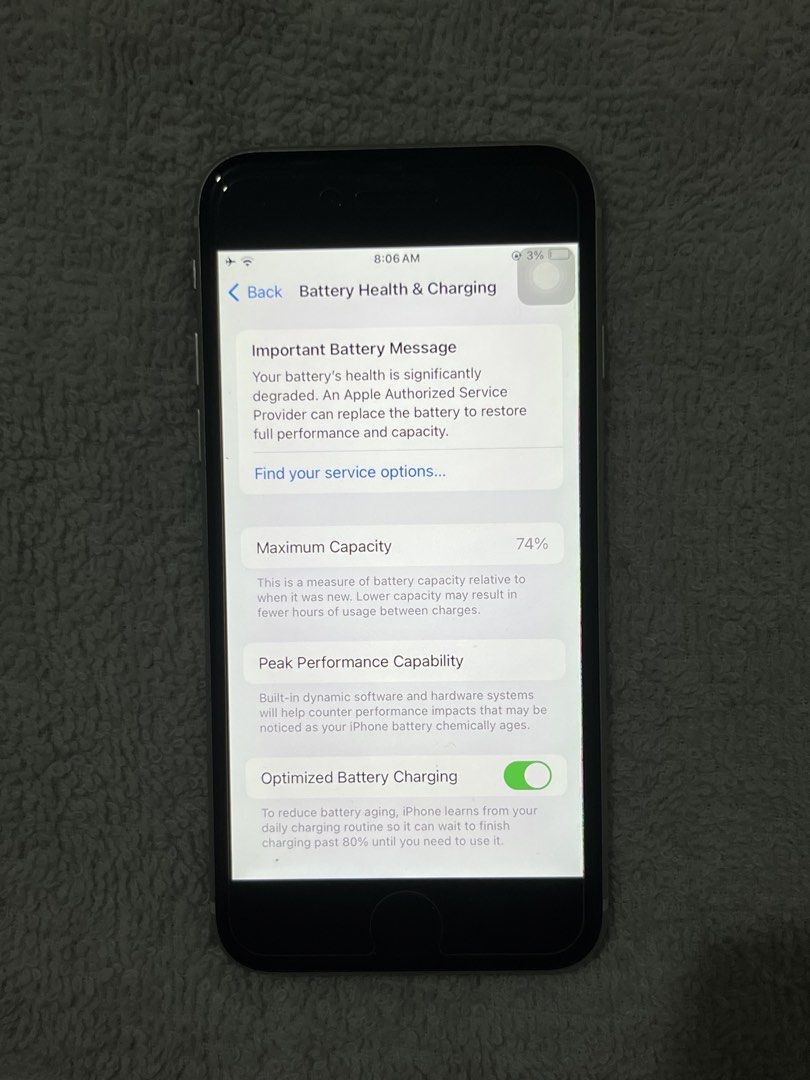 IPHONE SE 2020 (Category: iPhone SE Series) located in San Rafael. Submitted by polbc (Listing ID 1465857285, Image 3). Description: FOR SALE ‼️ IPHONE SE 2020 - 5K * 128 GB * 74 BATT * Unit only. This is a second hand phone. 📍Cruz na Daan, San Rafael Bulacan .