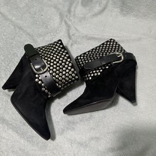 (Category: ) located in . Submitted by bakatzy_secondhand_garments (Listing ID 1465915619, Image 1). Description: .