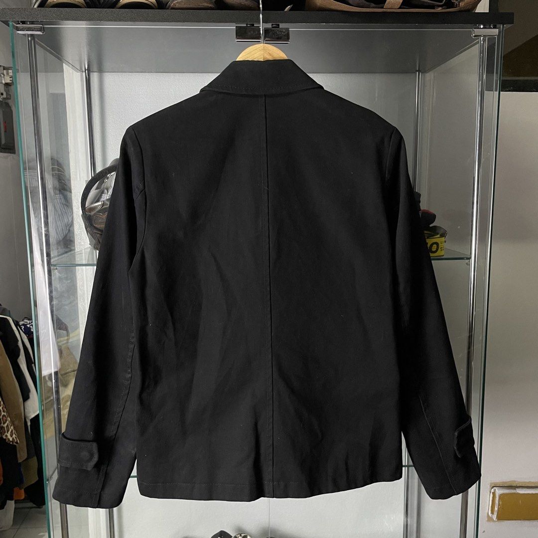 Izzue black jacket (Category: Coats, Jackets and Outerwear) located in Quezon City. Submitted by avantgardecartel (Listing ID 1465897204, Image 2). Description: Izzue black jacket - Size 3 Size: 3 Medium fit to Semi Large Condition: Good condition no issue Dimensions Width: 19 Length: 25.5 Sleeves: 24 Shoulders: 16 .