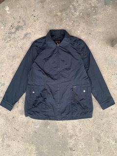 (Kategori: ) berada di . Dikirim oleh THRIFTSHOP (ID iklan 1465817597, Gambar 1). Deskripsi: .